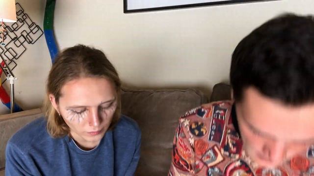 НИКИТА ДЕЛАЕТ МАКИЯЖ КАК ИЗ ДНЕВНИКОВ ВАМПИРА смотреть онлайн