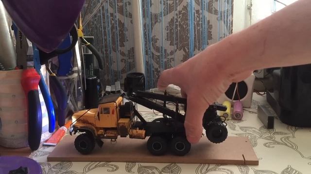 RC ПОЛНЫЙ ПРИВОД КрАЗ-255Л1 "Лесовоз" радиоуправляемая модель в масштабе 1:43 смотреть онлайн