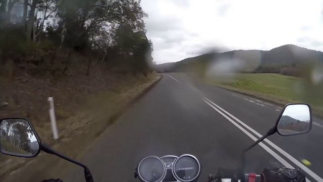Honda CB125e Acceleration Driving Through Tasmania, Australia смотреть онлайн