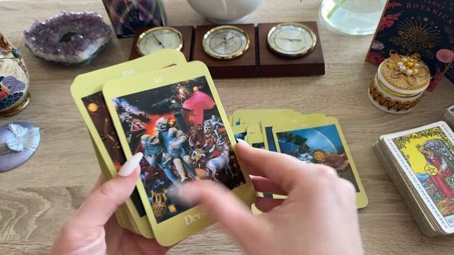 Таро Путешественника - обзор Voyager Tarot смотреть онлайн