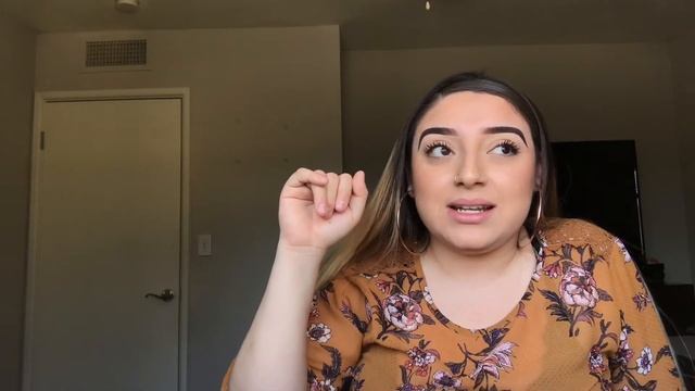 Story Time with Gisel! смотреть онлайн
