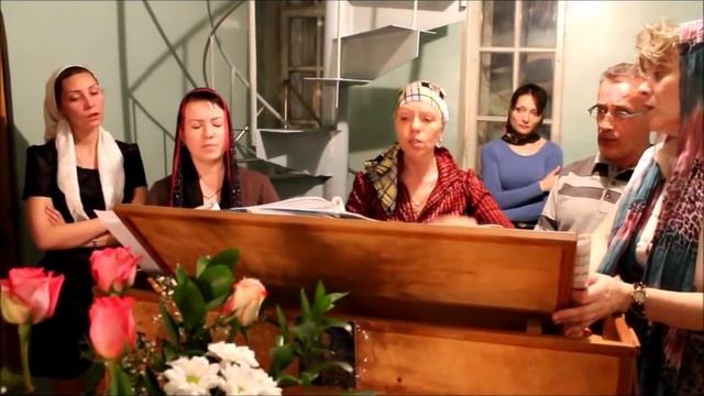 Пасхальное песнопение в церкви Актау.wmv смотреть онлайн