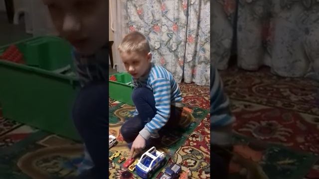 Поющие машины Марка смотреть онлайн