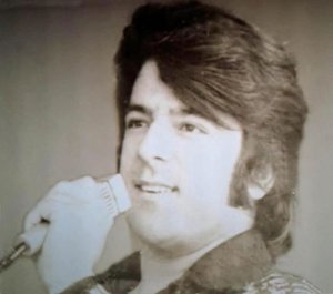 Аҳмад Зоҳир - Ahmad Zahir - احمد ظاهر - Ба сели ашк додӣ хонаамро - Ba seli ashk dodi khanamro