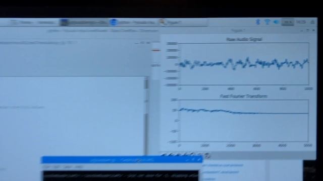 Live Audio from Microphone using Python смотреть онлайн