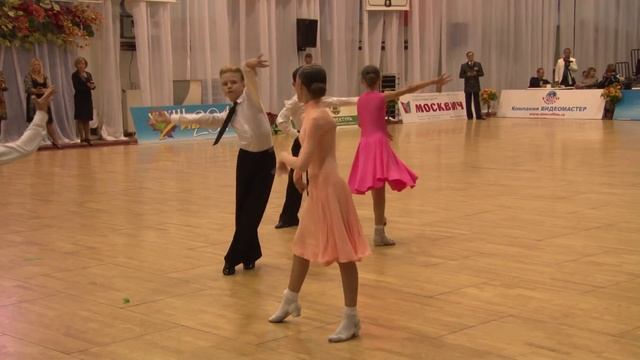 Турнир по спортивным бальным танцам Москвич 2011 смотреть онлайн