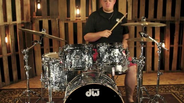 DW Drums Collector's Classic Grey Marine Pearl With Chrome Hardware смотреть онлайн