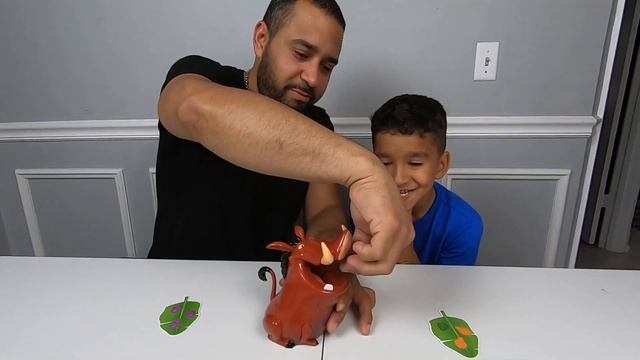 THE LION KING PUMBA PASS BOARD GAME! With Masons Fun Day!!! смотреть онлайн