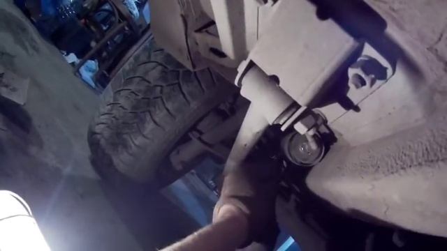 Замена топливного фильтра Шевроле Нива смотреть онлайн