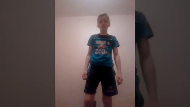 1 часть как сделать человека из одежды смотреть онлайн