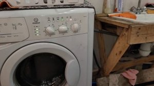 Washer Indesit WISL 85 - cool rinse in program 9!