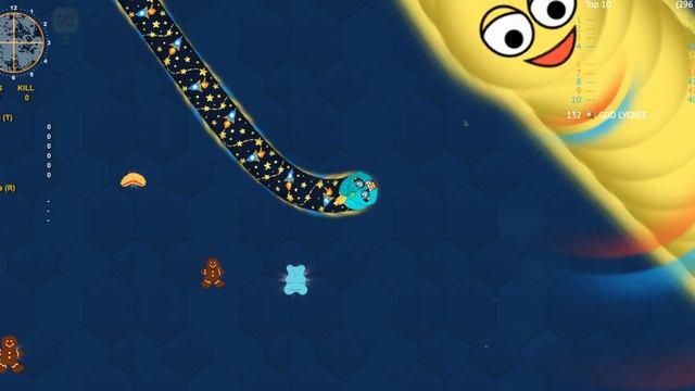 WORMATE.IO - 1 God VS 100 Noobs?? Epic/Amazing Headshots??