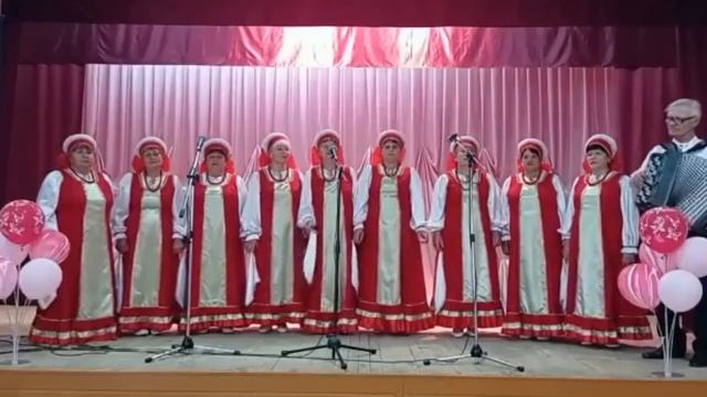 Ансамбль "Яблонька" стихи Ю. Плясунова музыка А. Степаненко смотреть онлайн