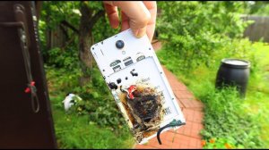 Телефон взорвался в руке!!!