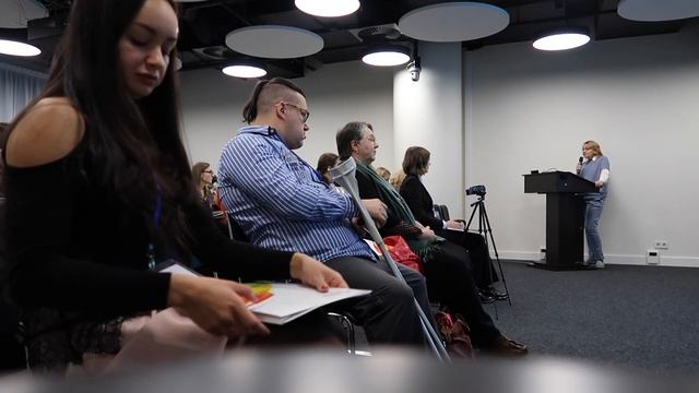 Екатеринбург. Командировка на 4 дня. Моменты во влоге + работа + еда +основные места смотреть онлайн