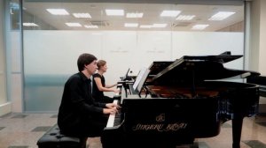 И. С. Бах, Концерт BWV 1060, части 2 и 3. Исполняют А. Молтянский и С. Сельвестренко.