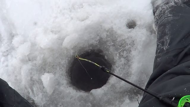 Ладожское Озеро  Рыбалка за окунем!