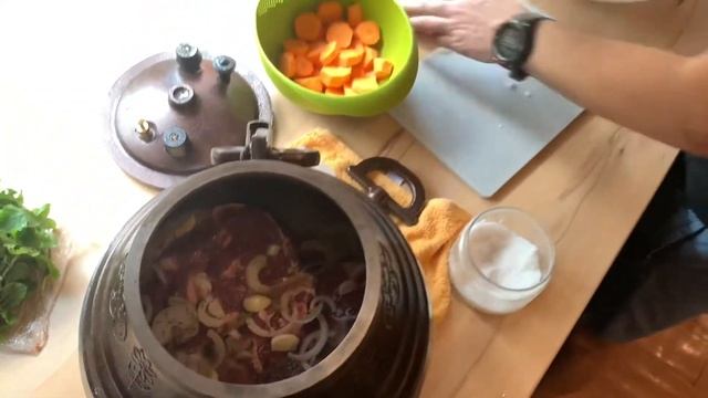 Баранья нога в Афганском казане смотреть онлайн