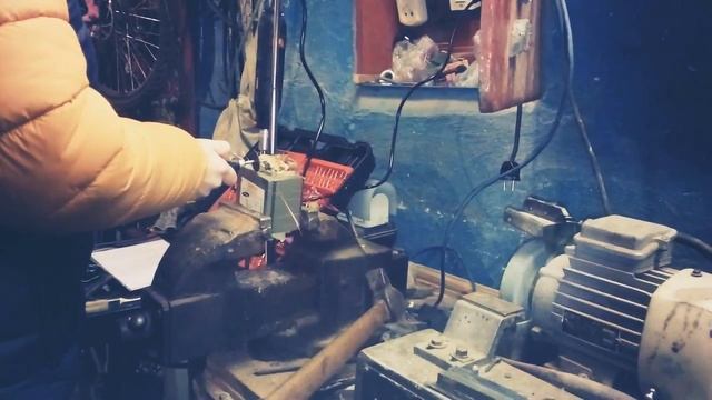 Дастаем медь из трансформатора смотреть онлайн