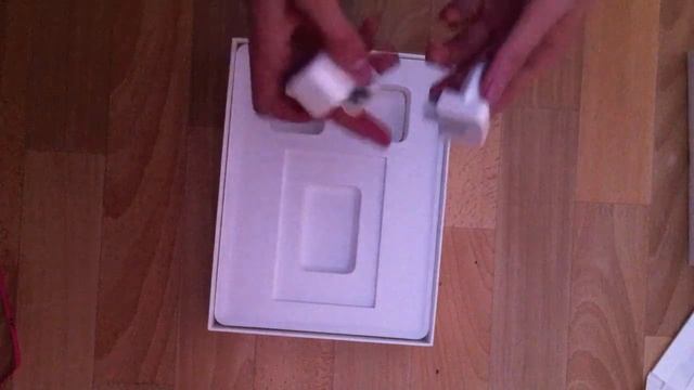 Apple iPad 2 - 16 GB Weiß Wifi - Unboxing - Deutsch/German смотреть онлайн