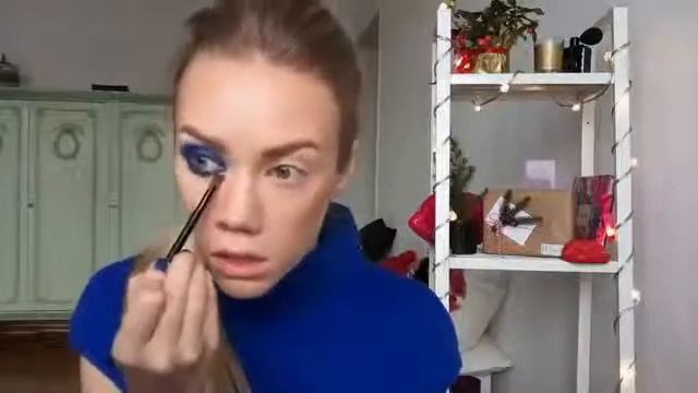 Елена Крыгина Уроки макияжа Новогодний макияж смотреть онлайн
