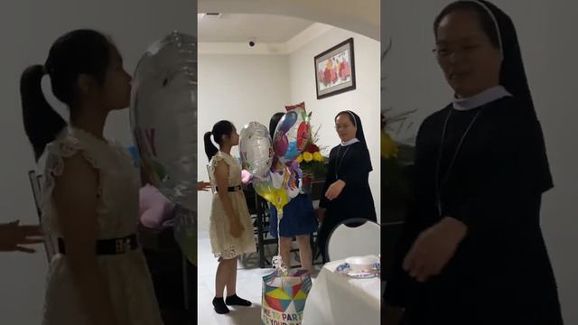 Sinh nhật TRAN TRAN 11/01/2003 смотреть онлайн