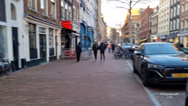 Genever Weather is here - Live and Coldy Amsterdam Walk смотреть онлайн
