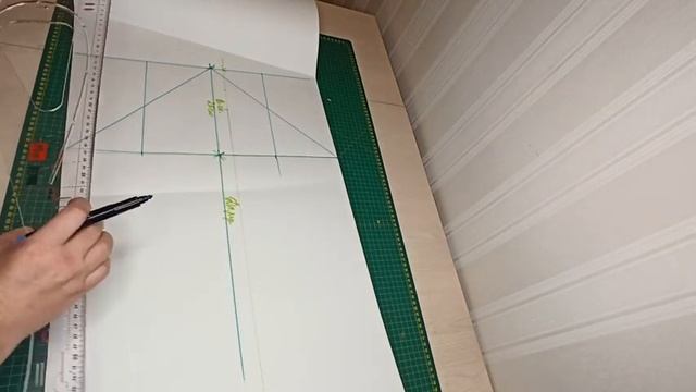 DIY / ШЬЮ для себя БОМБЕР на ПОДКЛАДКЕ из остатков меха и трикотажа. Моделирование, раскрой, пошив смотреть онлайн