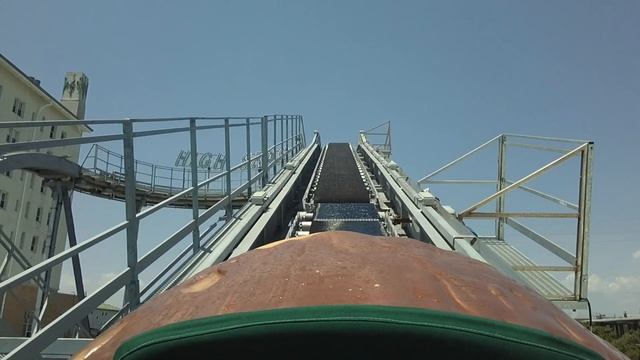 High Seas Log Flume | Playland's Castaway Cove | On-Ride POV смотреть онлайн