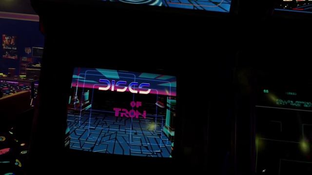 New Retro Arcade Neon Cabinets - Vanguard, Discs of Tron, Qix, Space Ace смотреть онлайн