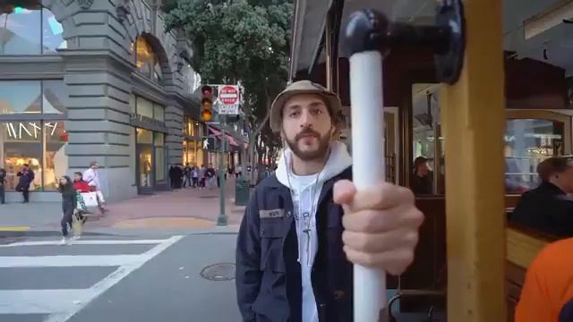 L'one Весь мир для нас смотреть онлайн