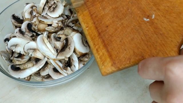 КУРИЦА в сливочном соусе. Вкуснейшее блюдо на каждый день смотреть онлайн