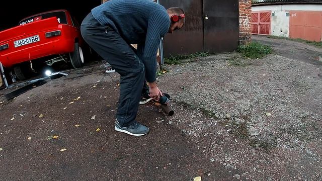 ЗВУК ВЫХЛОПА настоящего МОНСТРА своими руками! ДЕЛАЛ V8 AMG а вышло W12. Часть 3 смотреть онлайн