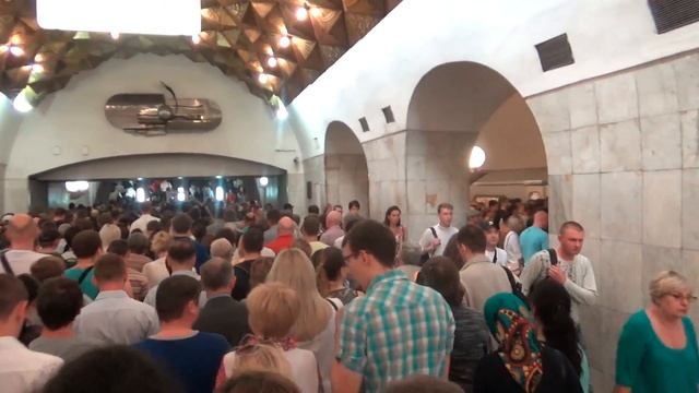 #Ходячие Москвичи смотреть онлайн