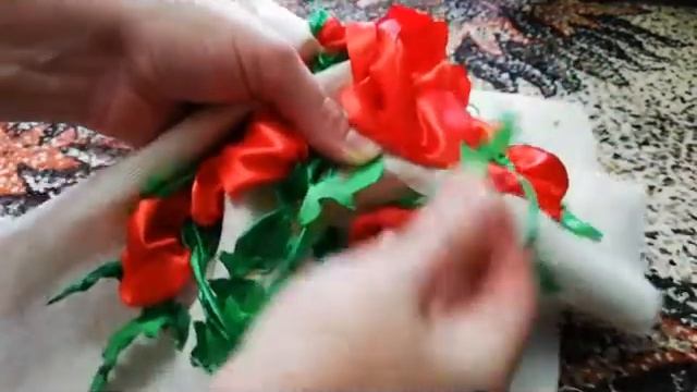 Вышивка лентами. Мастер-класс. Маки. Часть 5. смотреть онлайн