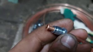 Замена задних тормозных трубок на мерседес w204.