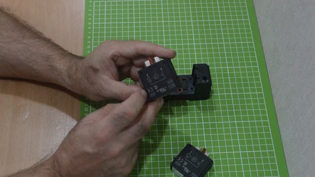 Устройство защиты от импульсных перенапряжений. Зачем нужен УЗИП? Обзор Phoenix Contact VAL-MS смотреть онлайн