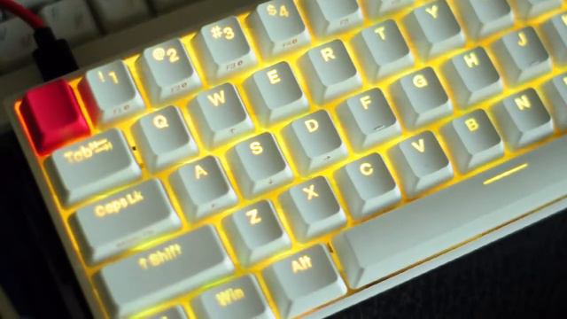 Anne Pro 2 mechanical keyboard (лучшая клавиатура до 5000 рублей) смотреть онлайн