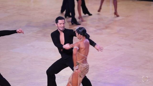 Charles-Guillaume Schmitt - Elena Salikhova, FRA | 2021 WDSF European Ch. Latin | R2 R смотреть онлайн