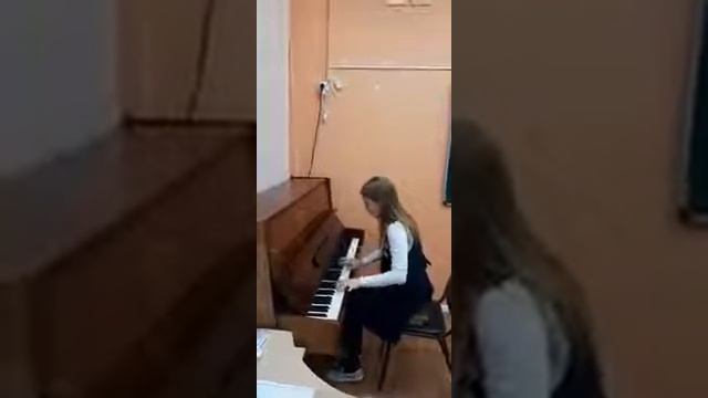 1301 Золотова Софья Лирический танец г Саратов смотреть онлайн