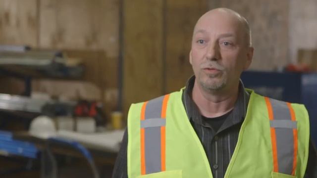 УШМ на аккумуляторе Milwaukee® M18 FUEL™ работа без ограничений в пространстве! #tool24 смотреть онлайн