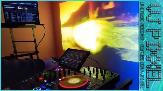 Classic Retro Old School 90's Mix Vol.2 - Live Video DJ Mix by VJ Pixxel (C90EP02) смотреть онлайн