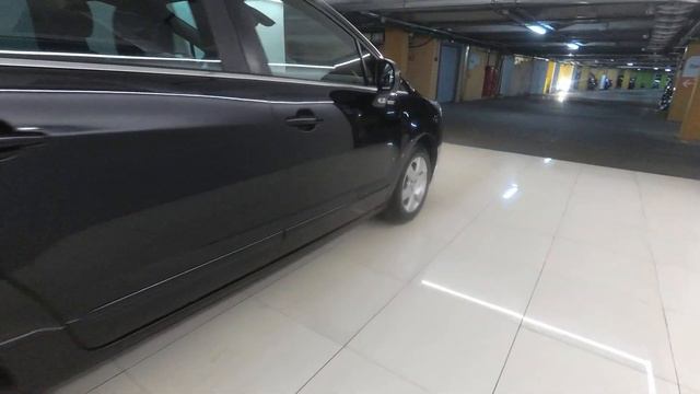 Peugeot 5008 I Рестайлинг 1.6 MT (114 л.с.) 2014 смотреть онлайн