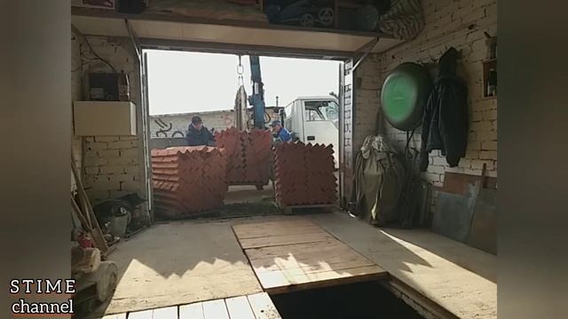 Смотровая яма в гараже своими руками, кладка кирпичей, утепление и бетонирование пола. смотреть онлайн