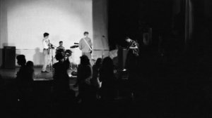 Свидетельство о смерти — С песней весело шагать