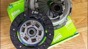 Замена сцепления (Без снятия МКПП JH3) на Рено Логан 1.4, двигатель K7J .