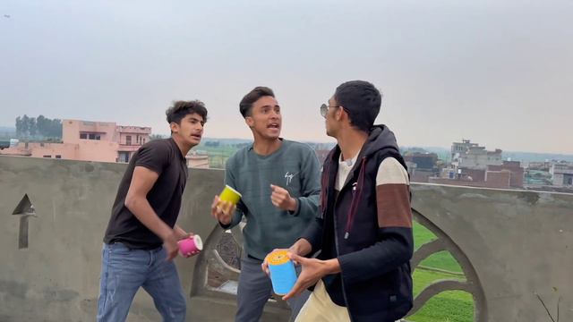 Plasticbag Kite Flying With Rain Day Nasir смотреть онлайн