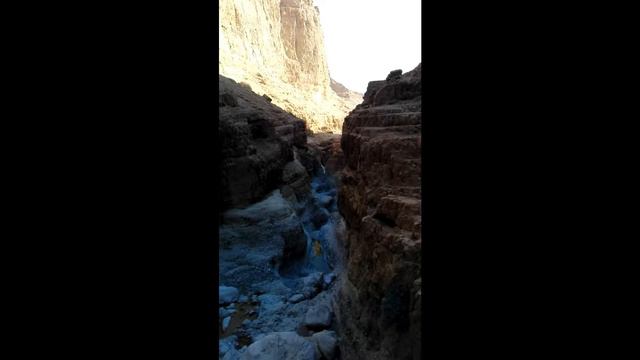 rappeling in wadi Rahaf смотреть онлайн