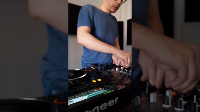 Michael Jackson - They Don't Care About Us (Blaster74 DnB live remix) смотреть онлайн