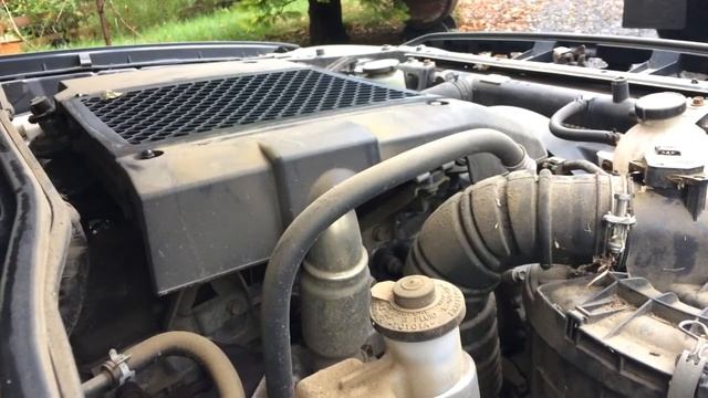 2011 Toyota Hilux / Vigo / Revo 2.5 D4D 2KD-FTV Intercooled Turbo Diesel Engine Start Up + Rev Soun